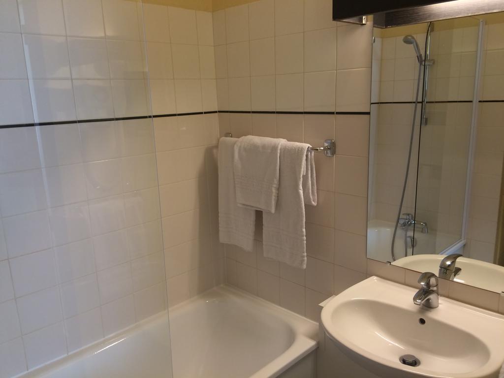 Hotel Elysee 2*