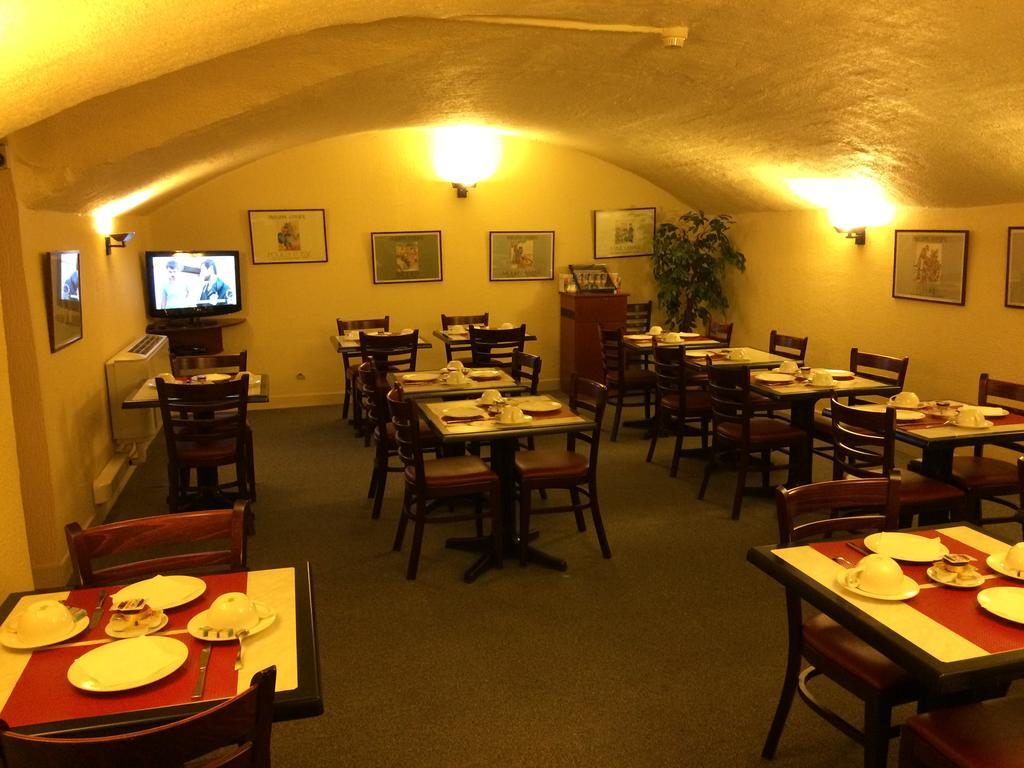Hotel Elysee 2*