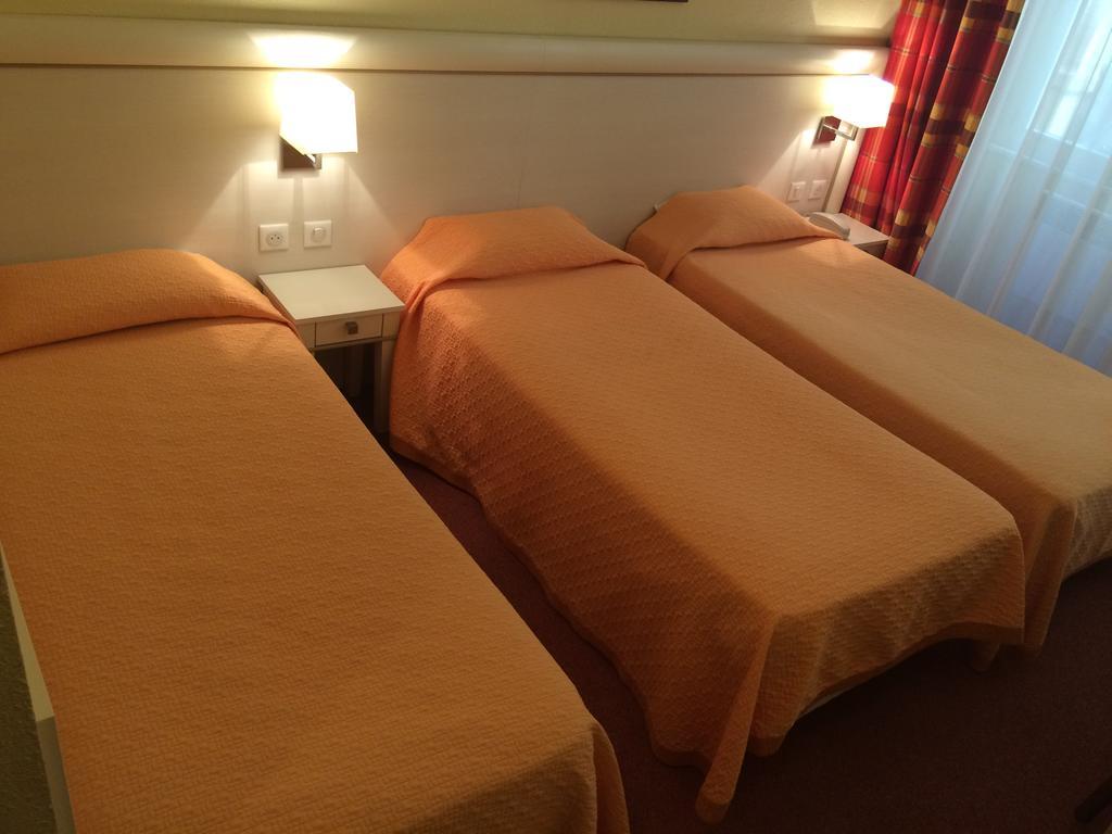 Hotel Elysee 2*